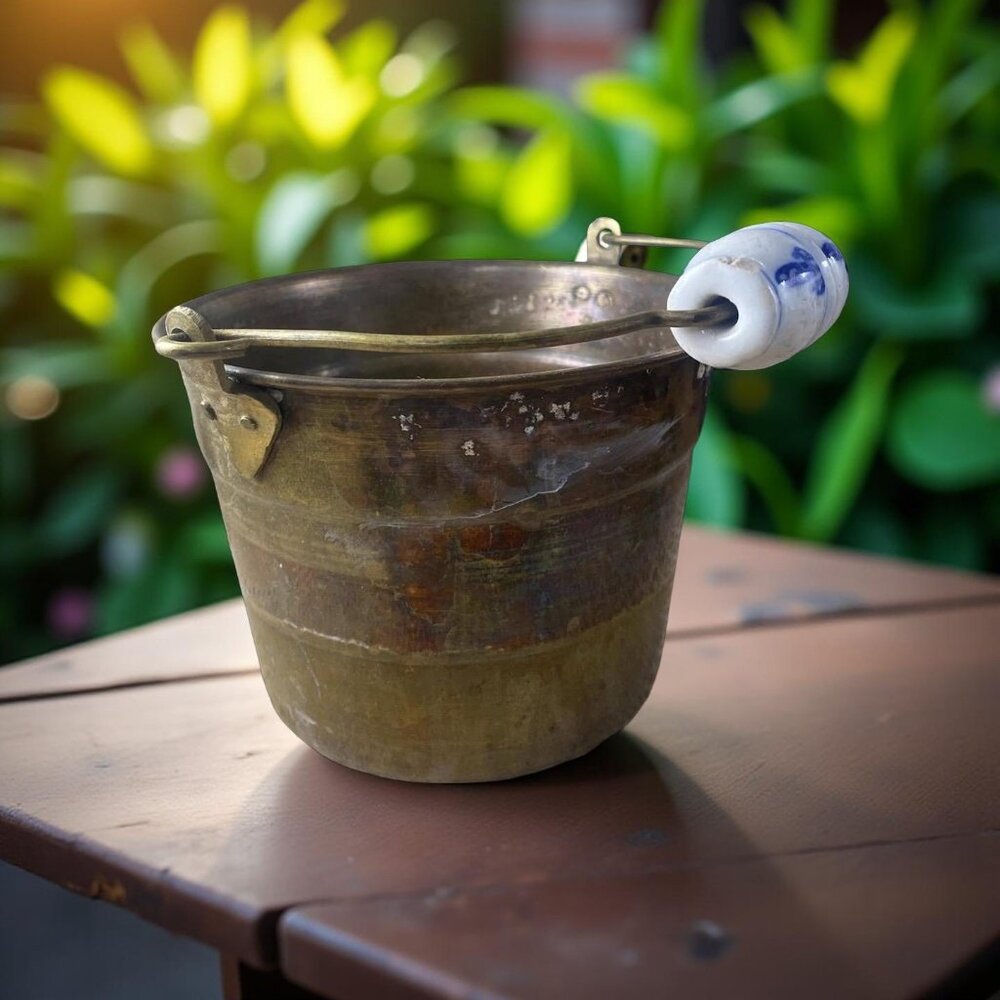 Brass Bucket with Delft-Style Handle – French Country Farmhouse Decor - Picture 4 of 7